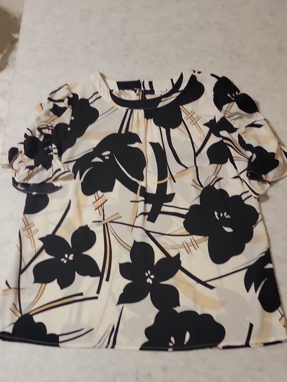 Poppi Exchanging Glances Blouse NWOT Womens Plus 1X Abstract Floral Ruffle Top